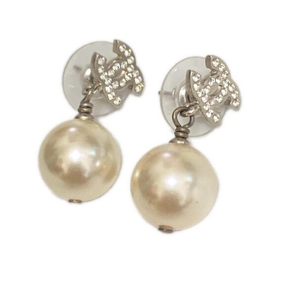 Auth CHANEL Coco Silver Cream Clear Hardware Fake Pearl Rhinestones Earrings - Picture 1 of 3